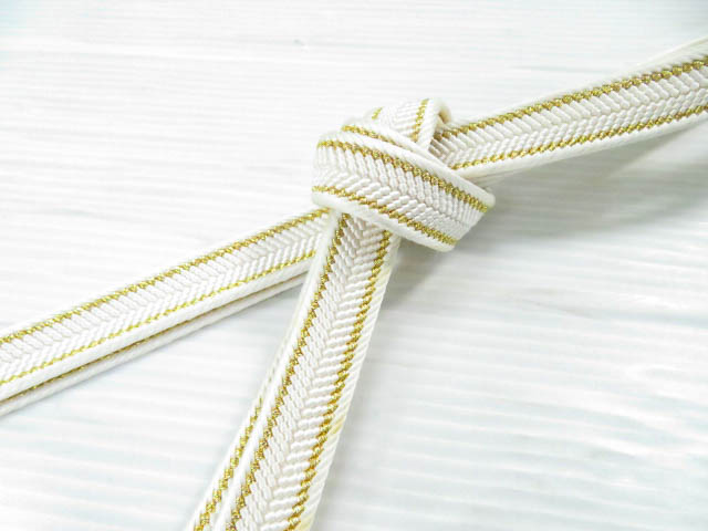 リサイクル 和装小物 帯締め 礼装用 笹浪組 手組紐 白金 金糸
